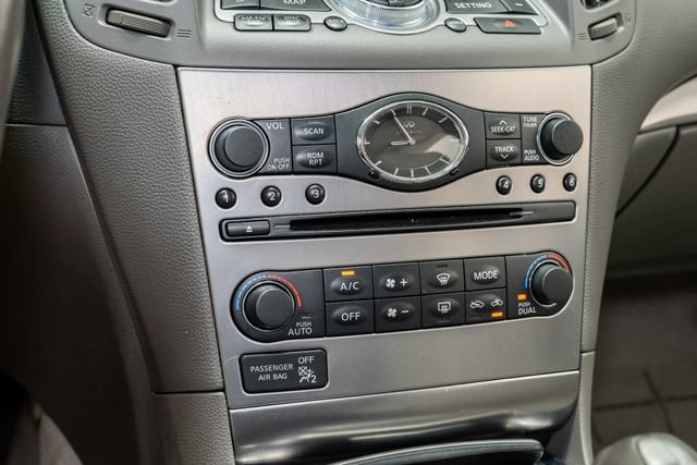 Used 2013 INFINITI G37 x Sedan w/ Premium Pkg AWD/4WD image 19