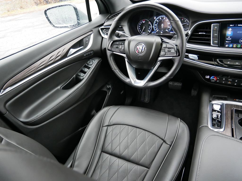 Used 2024 Buick Enclave Avenir w/ Avenir Technology Package image 13