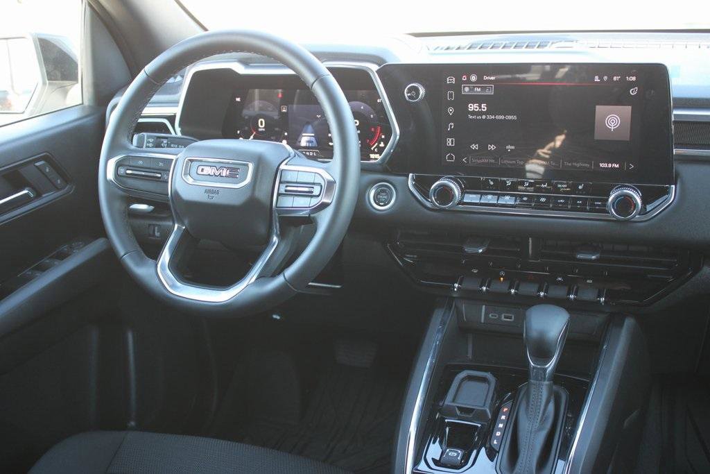 New 2025 GMC Canyon Elevation w/ Convenience Package image 6