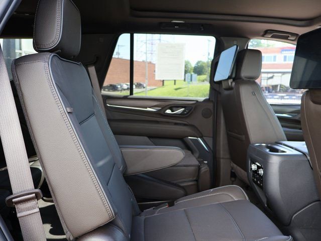 Certified 2024 GMC Yukon Denali w/ Advanced Technology Package AWD/4WD image 13