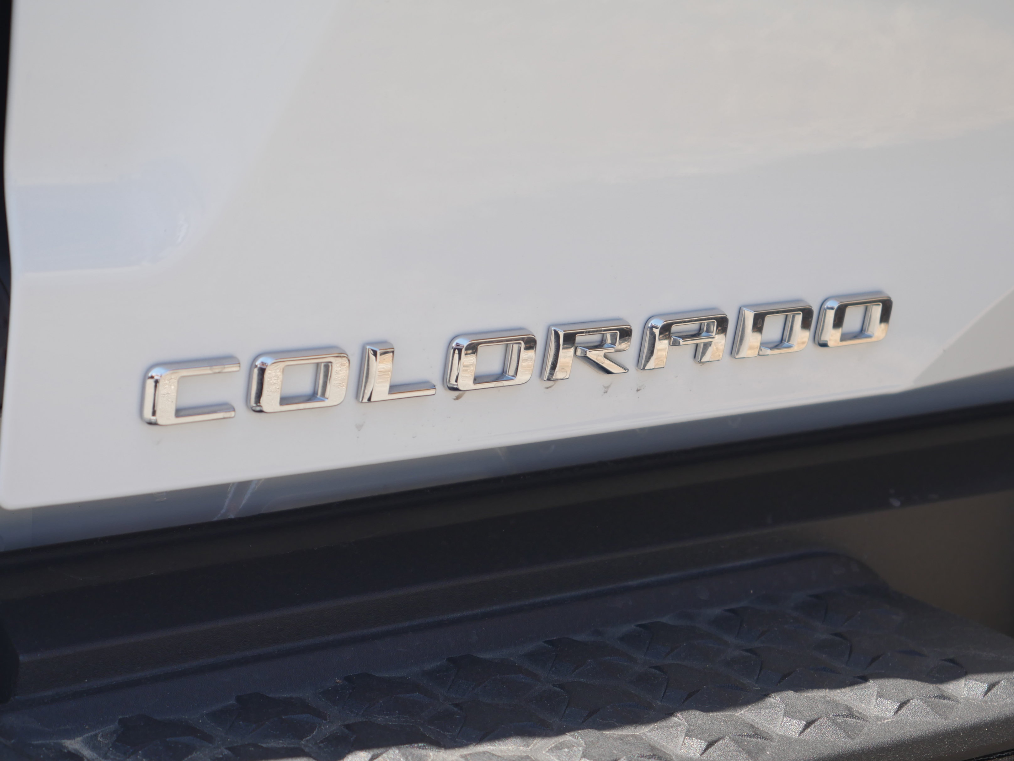 Used 2024 Chevrolet Colorado ZR2 w/ ZR2 Convenience Package III AWD/4WD image 12