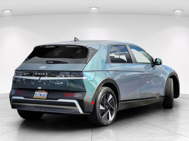 Certified 2025 Hyundai Ioniq 5 SE image 4