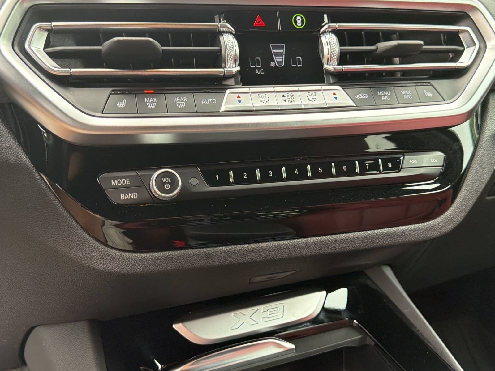 Certified 2023 BMW X3 xDrive30i w/ M Sport Package AWD/4WD image 18