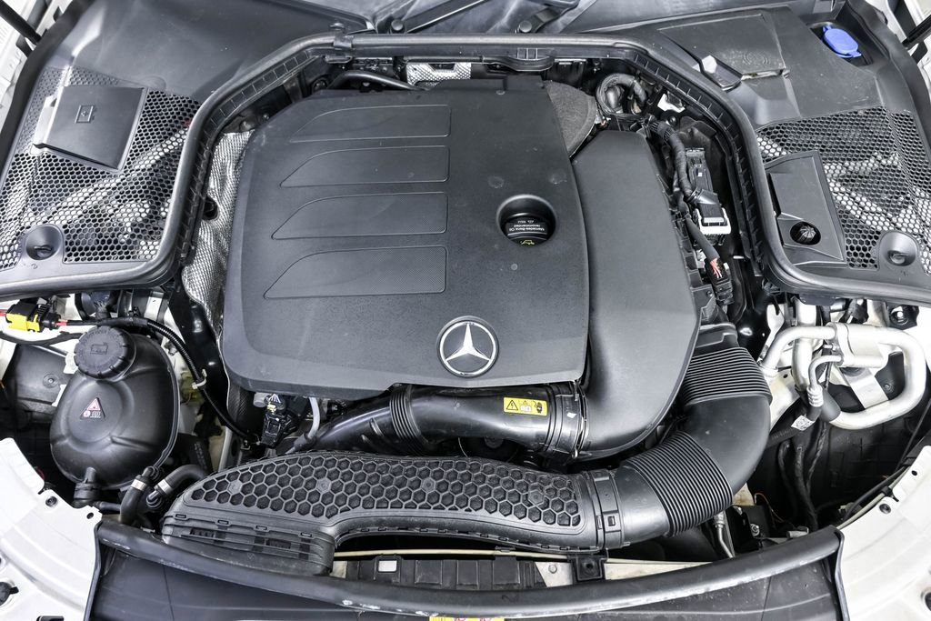 Used 2019 Mercedes-Benz C 300 Sedan image 34