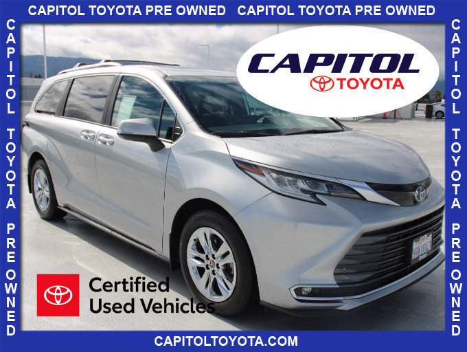 Certified 2025 Toyota Sienna Limited image 1