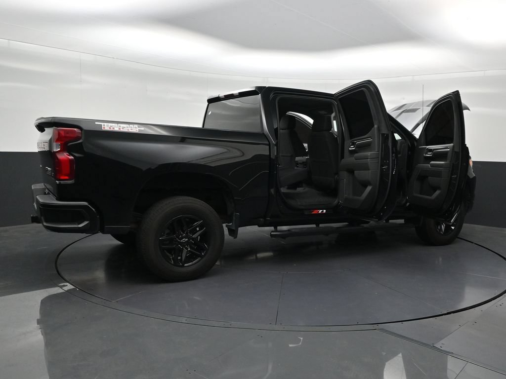 Used 2022 Chevrolet Silverado 1500 LT Trail Boss AWD/4WD image 31