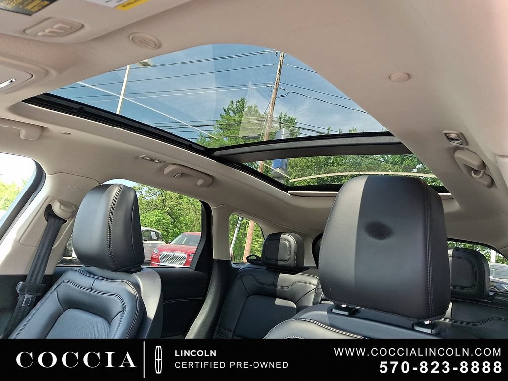 Certified 2023 Lincoln Corsair AWD w/ Equipment Group 101A image 14