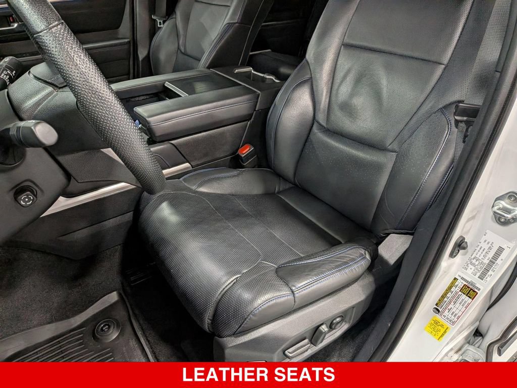 Used 2024 Toyota Tundra Platinum AWD/4WD image 13