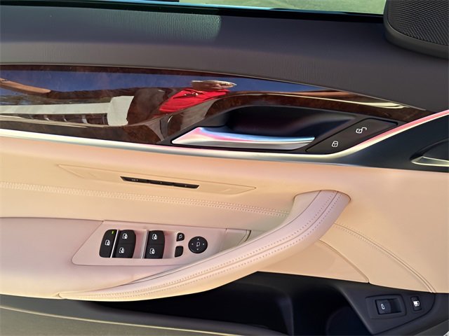 Used 2019 BMW 530e w/ Premium Package image 21