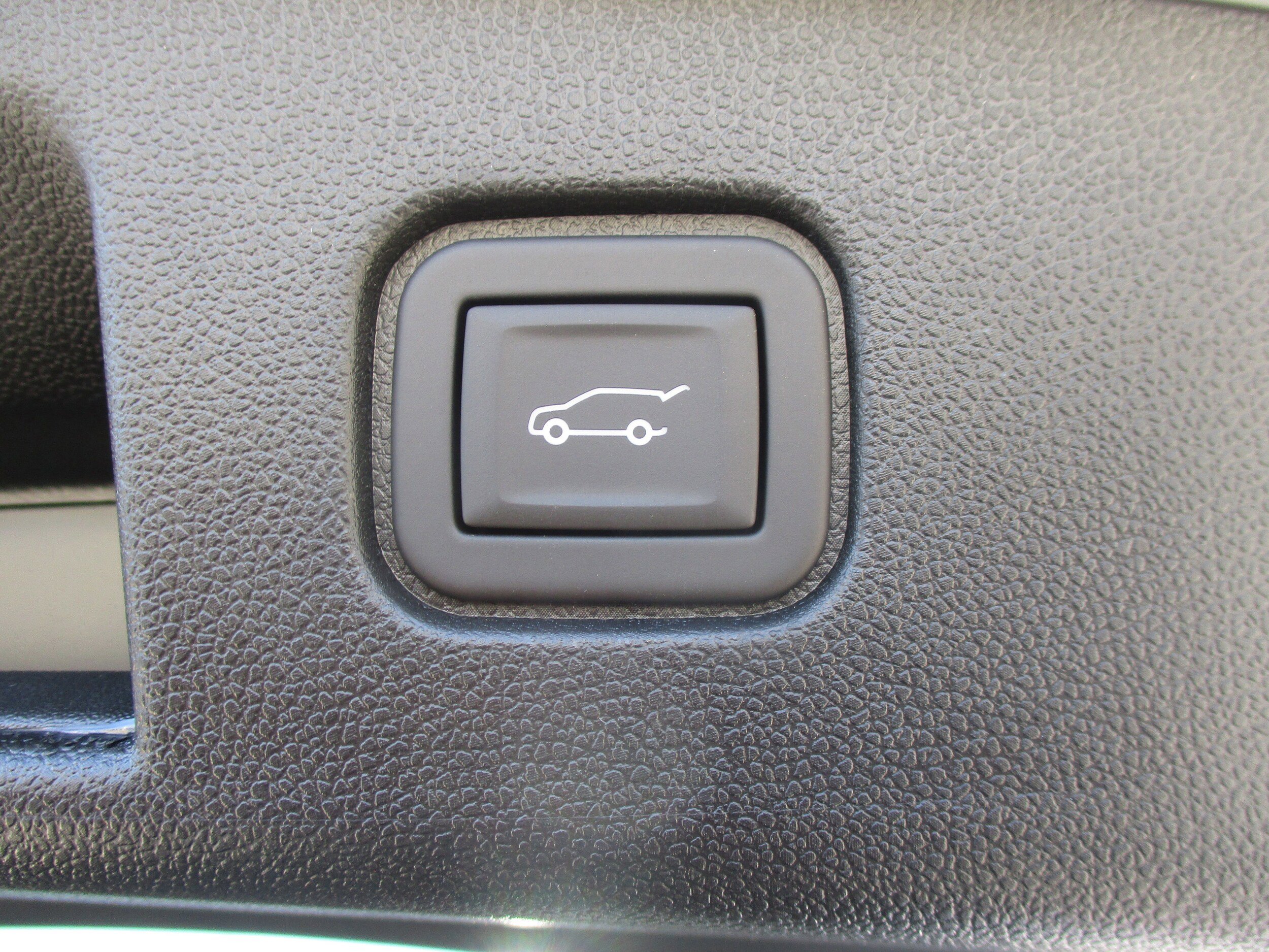 Used 2024 Chevrolet Blazer EV RS image 37