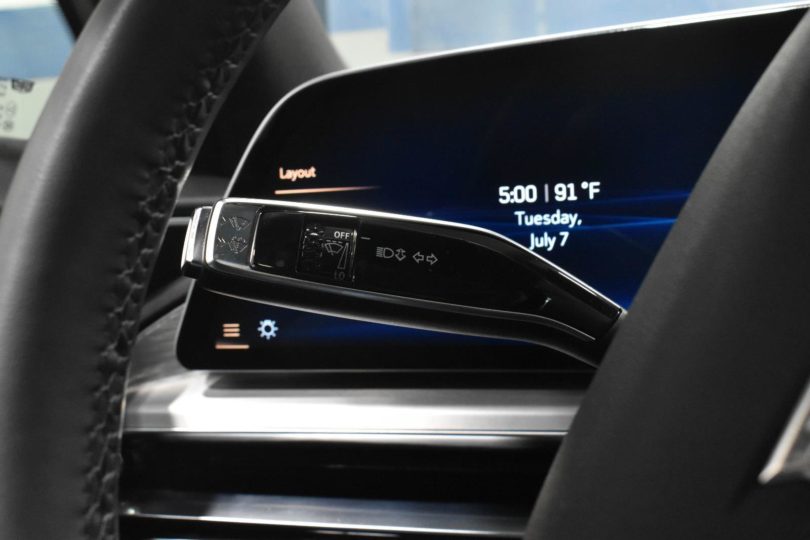 Certified 2024 Cadillac Lyriq Sport RWD image 11