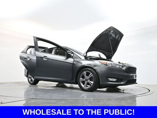 Used 2017 Ford Focus SE image 34