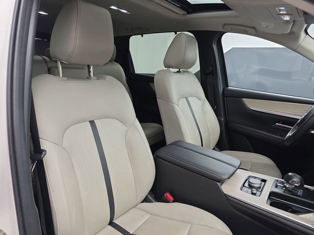 Used 2024 MAZDA CX-90 Plug-In Hybrid w/ Preferred image 49