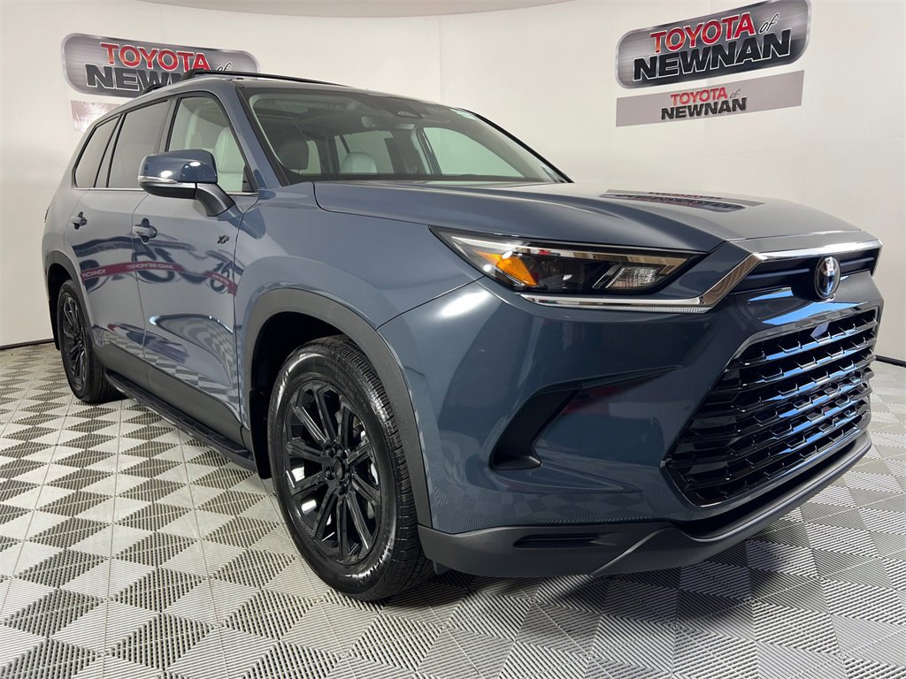 Used 2025 Toyota Grand Highlander XLE