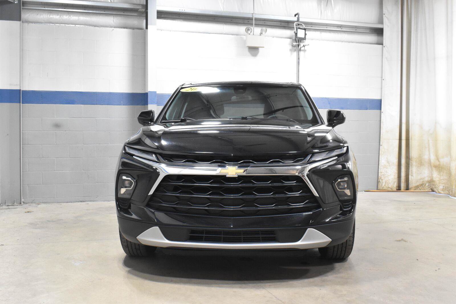 Used 2025 Chevrolet Blazer LT FWD image 27