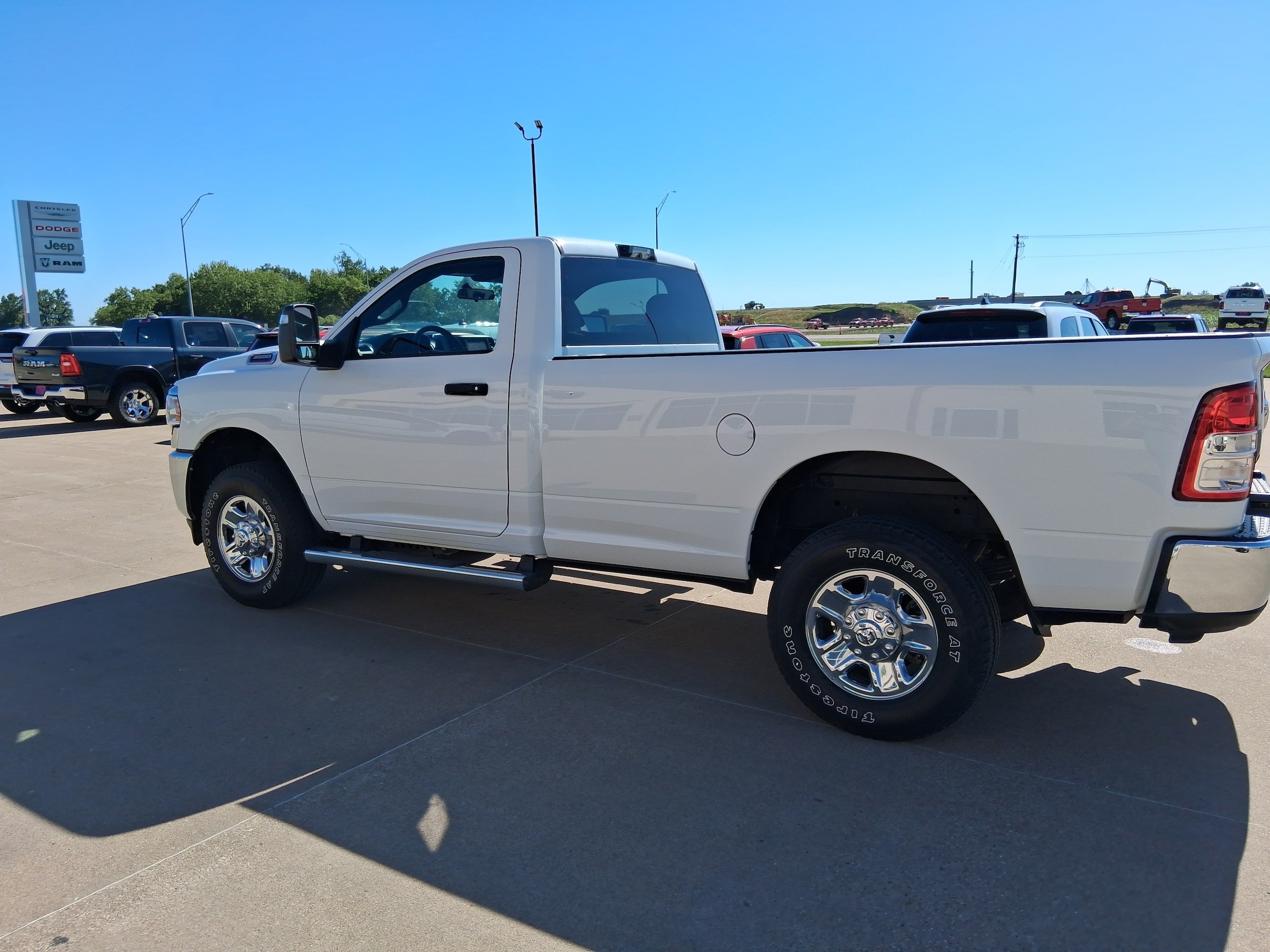 Used 2023 RAM 3500 Tradesman AWD/4WD image 6