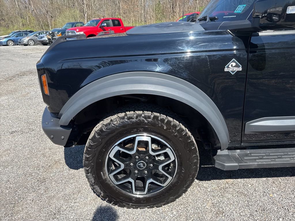 Used 2022 Ford Bronco Outer Banks image 6