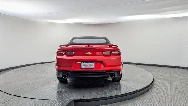 Used 2020 Chevrolet Camaro LT image 32