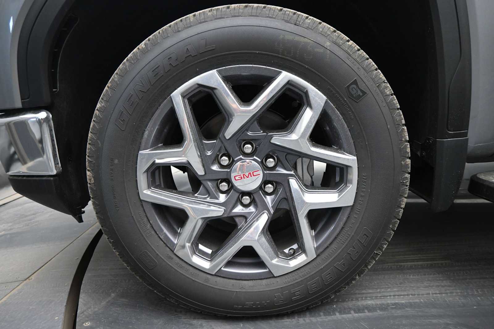 New 2026 GMC Sierra 1500 SLT w/ SLT Premium Plus Package AWD/4WD image 10