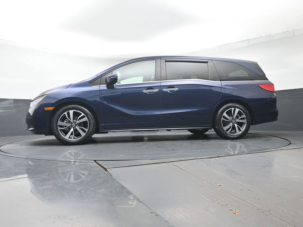 Certified 2024 Honda Odyssey Touring image 37