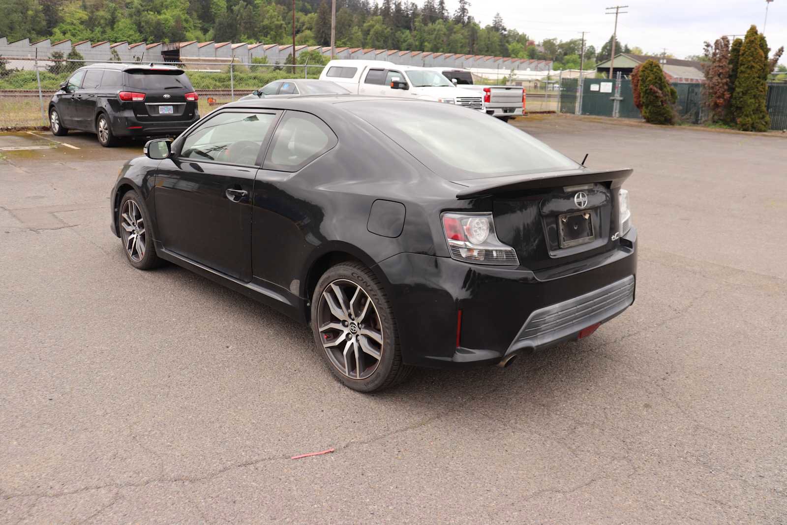 Used 2015 Scion tC FWD image 7