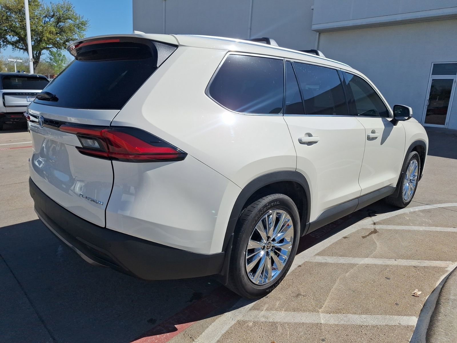 Used 2024 Toyota Grand Highlander Platinum image 6