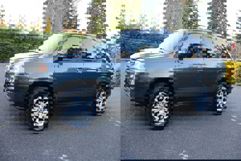 Used 2005 Acura MDX Touring image 1
