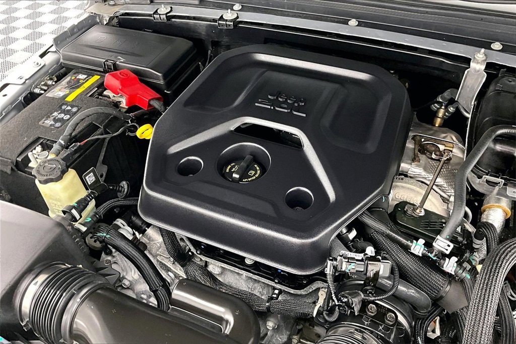 Used 2023 Jeep Wrangler Unlimited Sahara image 34