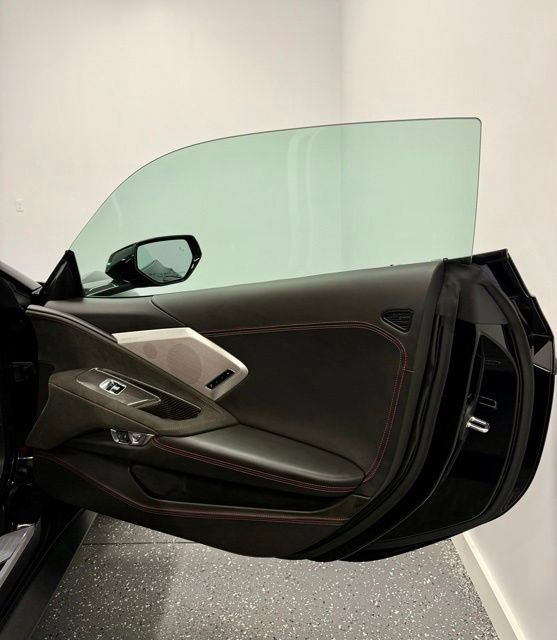 Used 2022 Chevrolet Corvette Stingray Premium Cpe w/ Z51 Performance Package image 71