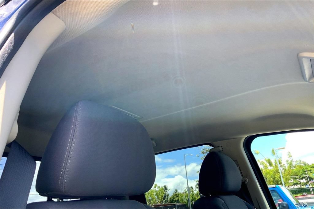 Used 2020 Nissan Titan SV w/ SV Convenience Package RWD image 20