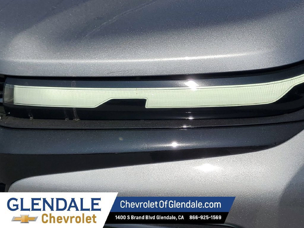 New 2026 Chevrolet Traverse RS w/ LPO, Floor Liner Package FWD image 10