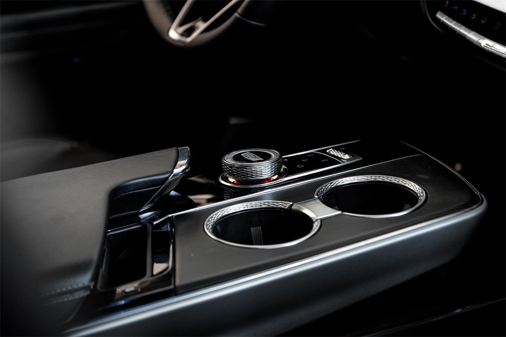 Used 2024 Cadillac Lyriq Luxury w/ LPO, Floor Liner Package image 23