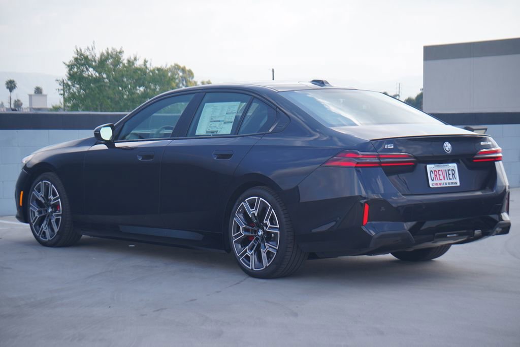 New 2026 BMW i5 eDrive40 w/ M Sport Package RWD image 7
