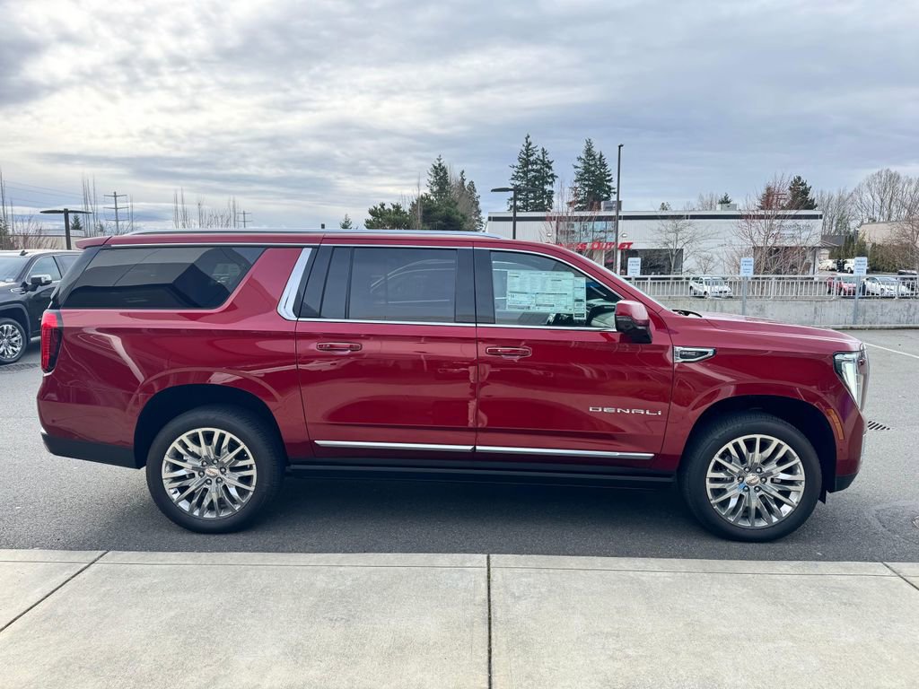 New 2026 GMC Yukon XL Denali w/ Sun & Power Step Package AWD/4WD image 6