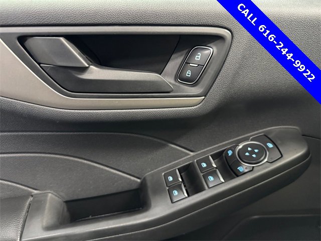 Used 2022 Ford Escape SE w/ Cold Weather Package image 24