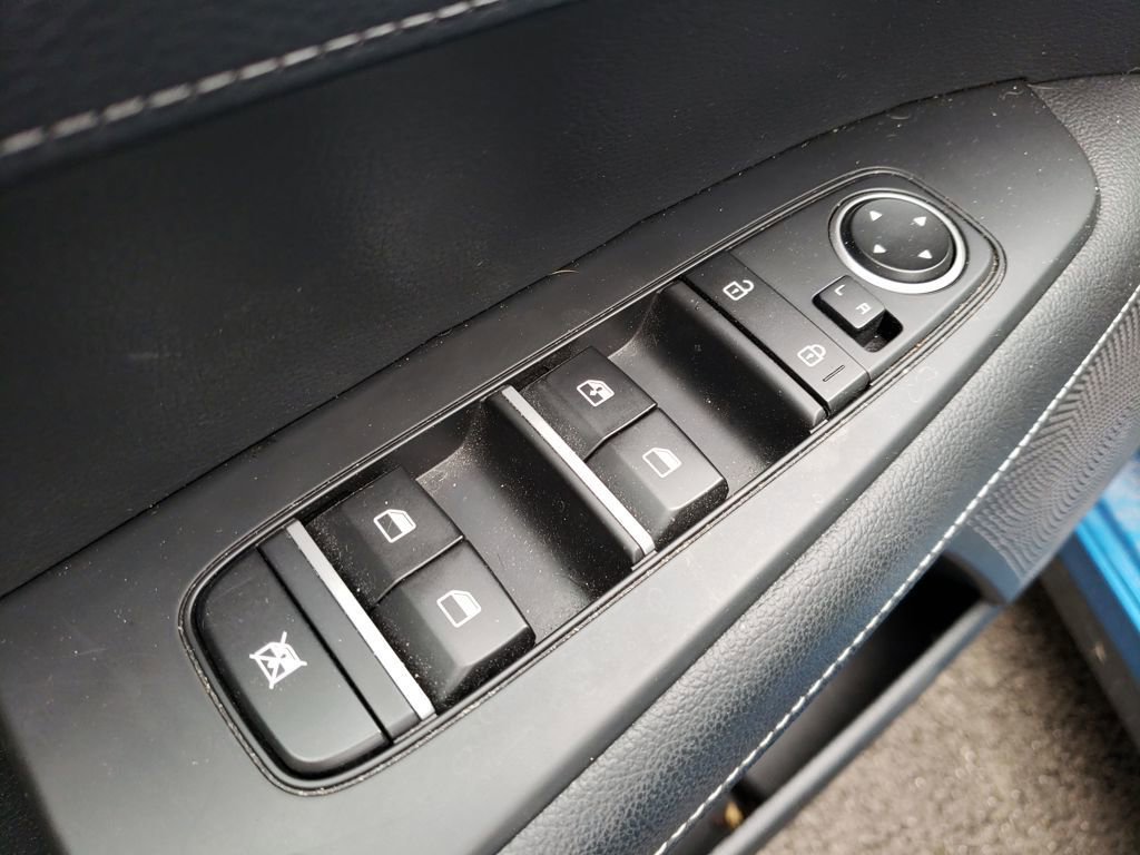 Used 2023 Kia Forte GT-Line w/ GT-Line Premium Package image 17