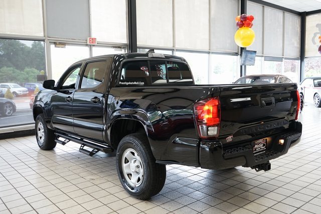 Used 2023 Toyota Tacoma SR image 4
