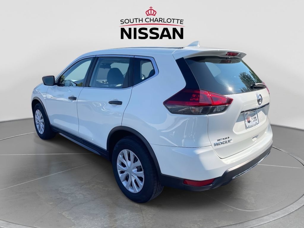 Used 2019 Nissan Rogue S FWD image 4
