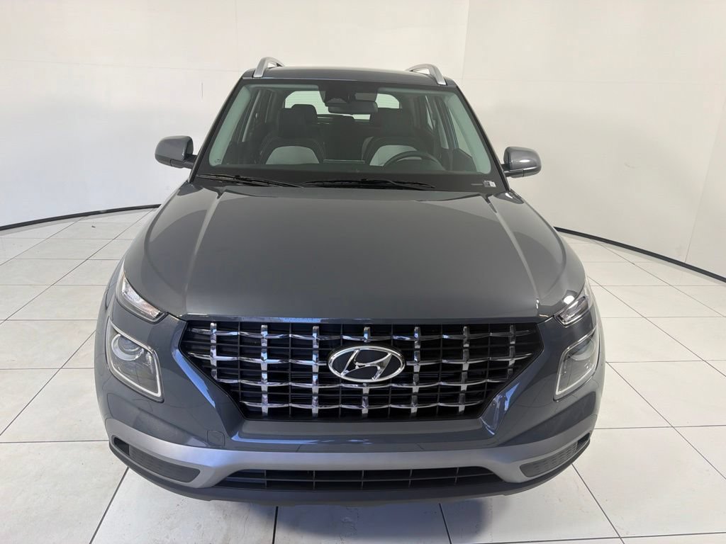New 2026 Hyundai Venue SEL FWD video 2