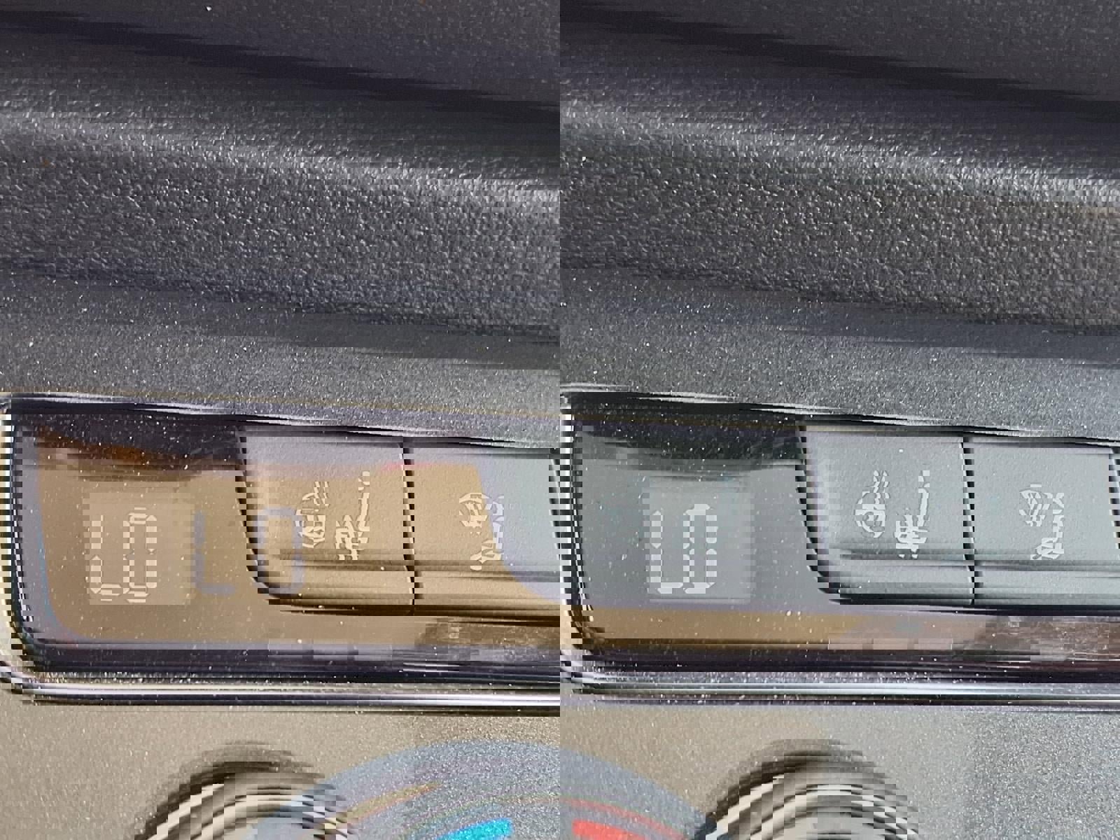 Used 2021 Volkswagen Tiguan SEL w/ 2-Row Tiguan MDO Package AWD/4WD image 9