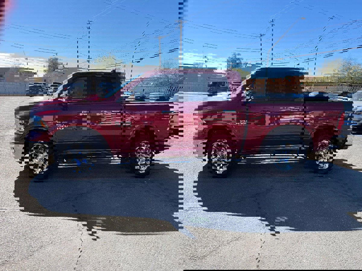 Used 2014 RAM 1500 Laramie w/ Convenience Group image 9