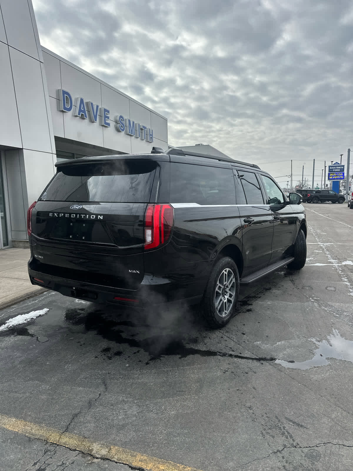 New 2026 Ford Expedition Max Active image 27