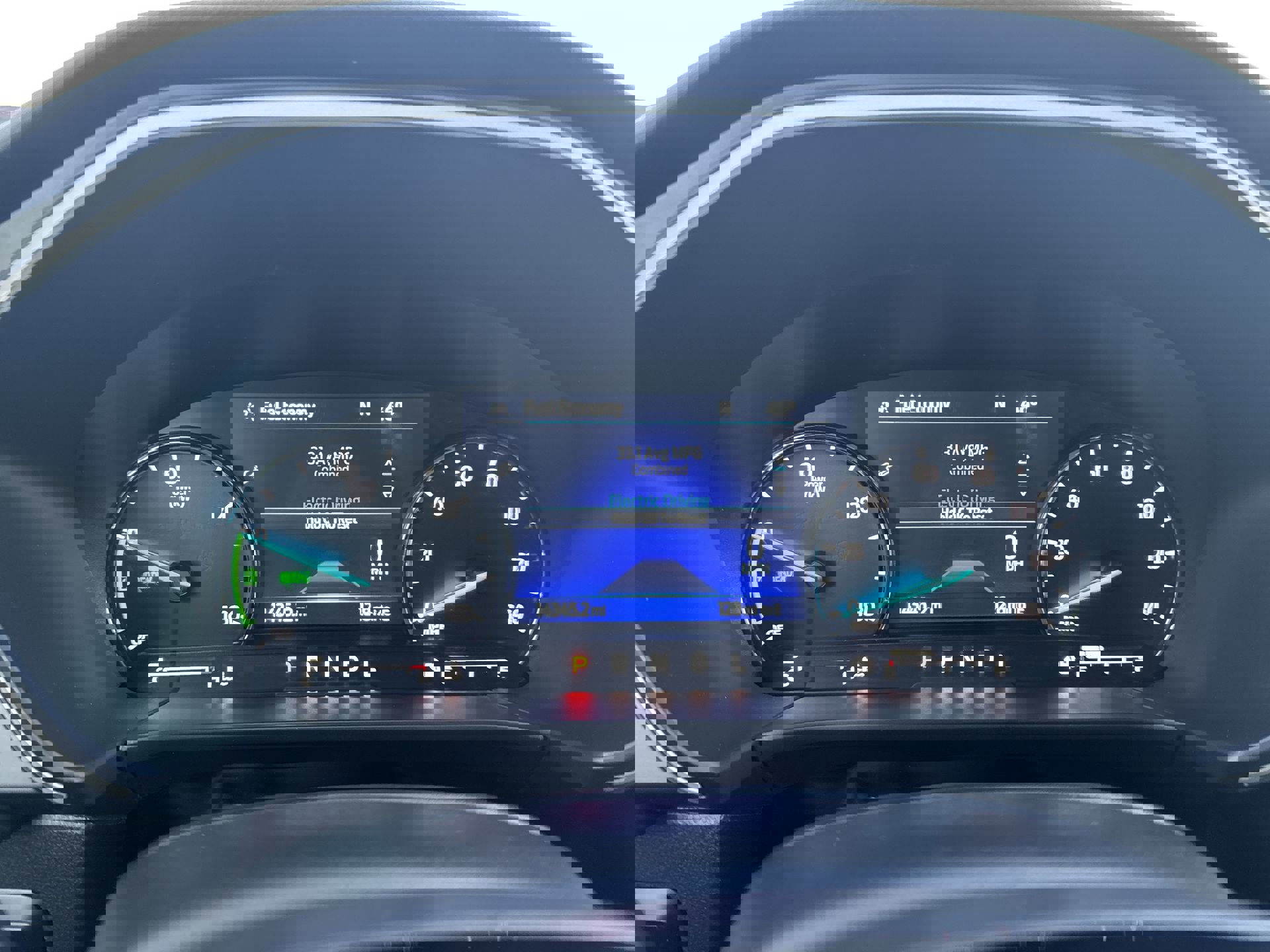 Used 2021 Ford Escape SE w/ Convenience Package image 11