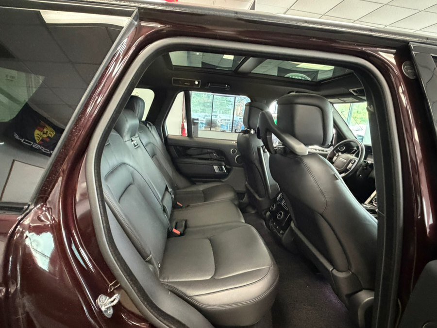 Used 2018 Land Rover Range Rover HSE AWD/4WD image 31