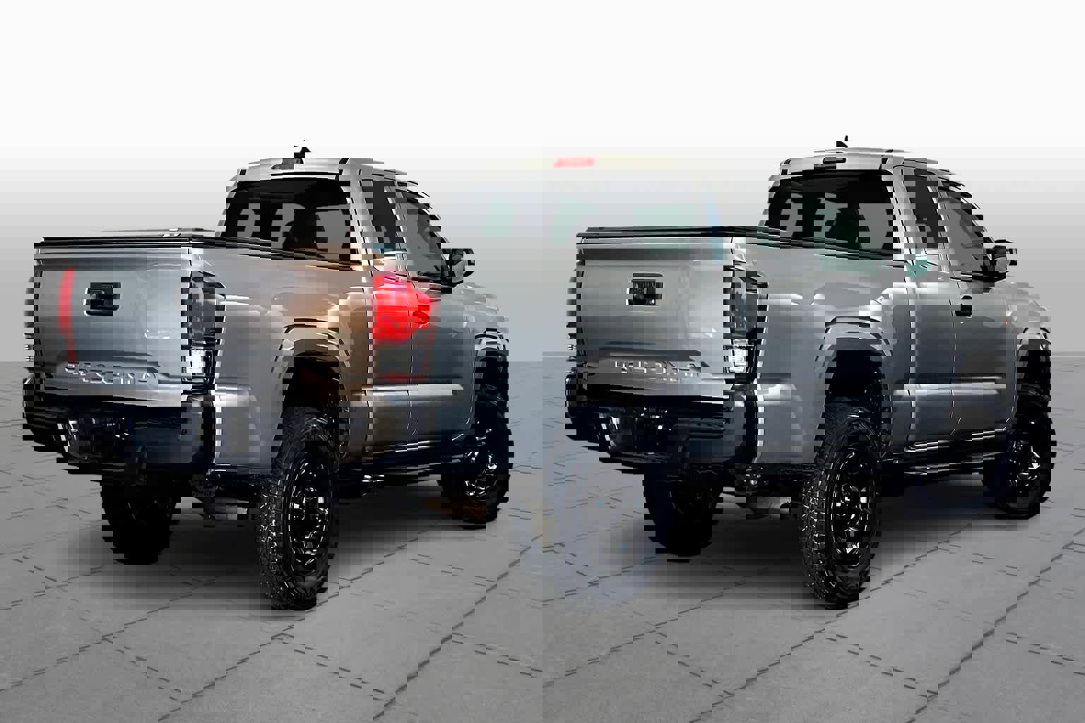 Used 2019 Toyota Tacoma SR image 11