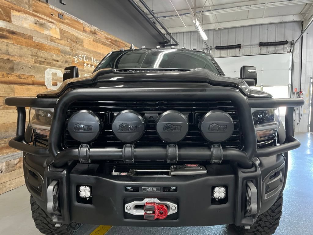 Used 2023 RAM 2500 Laramie AWD/4WD image 8