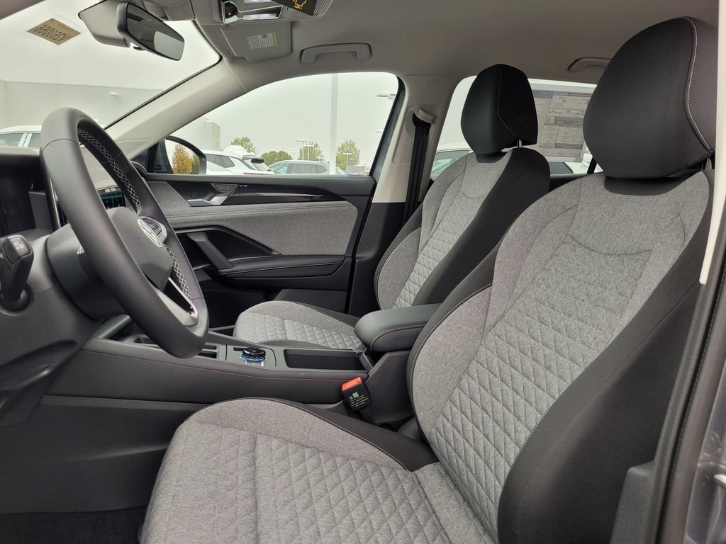 New 2026 Volkswagen Tiguan S FWD image 11