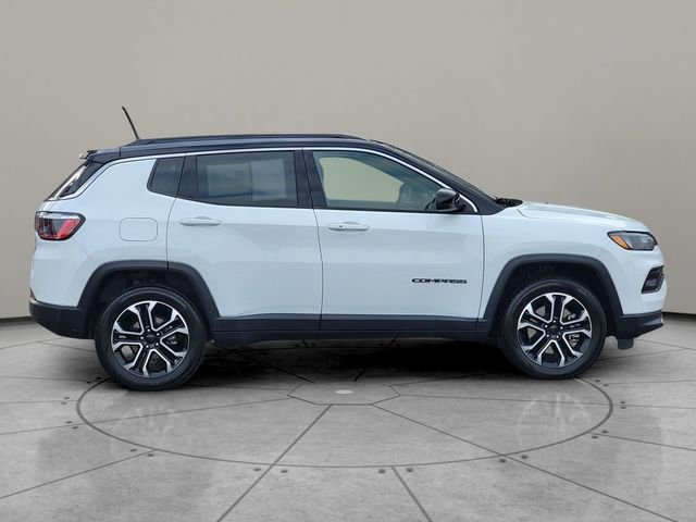 Certified 2023 Jeep Compass Limited image 13