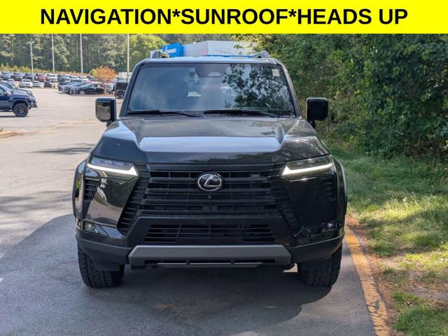 Used 2024 Lexus GX 550 image 6