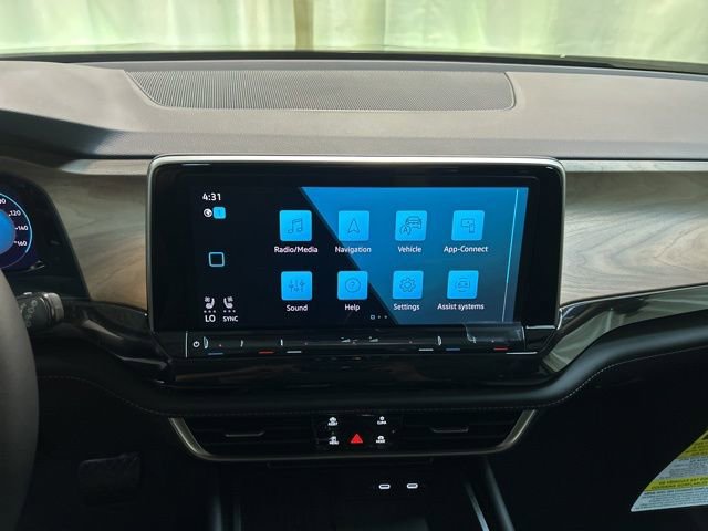 New 2026 Volkswagen Atlas SE image 16